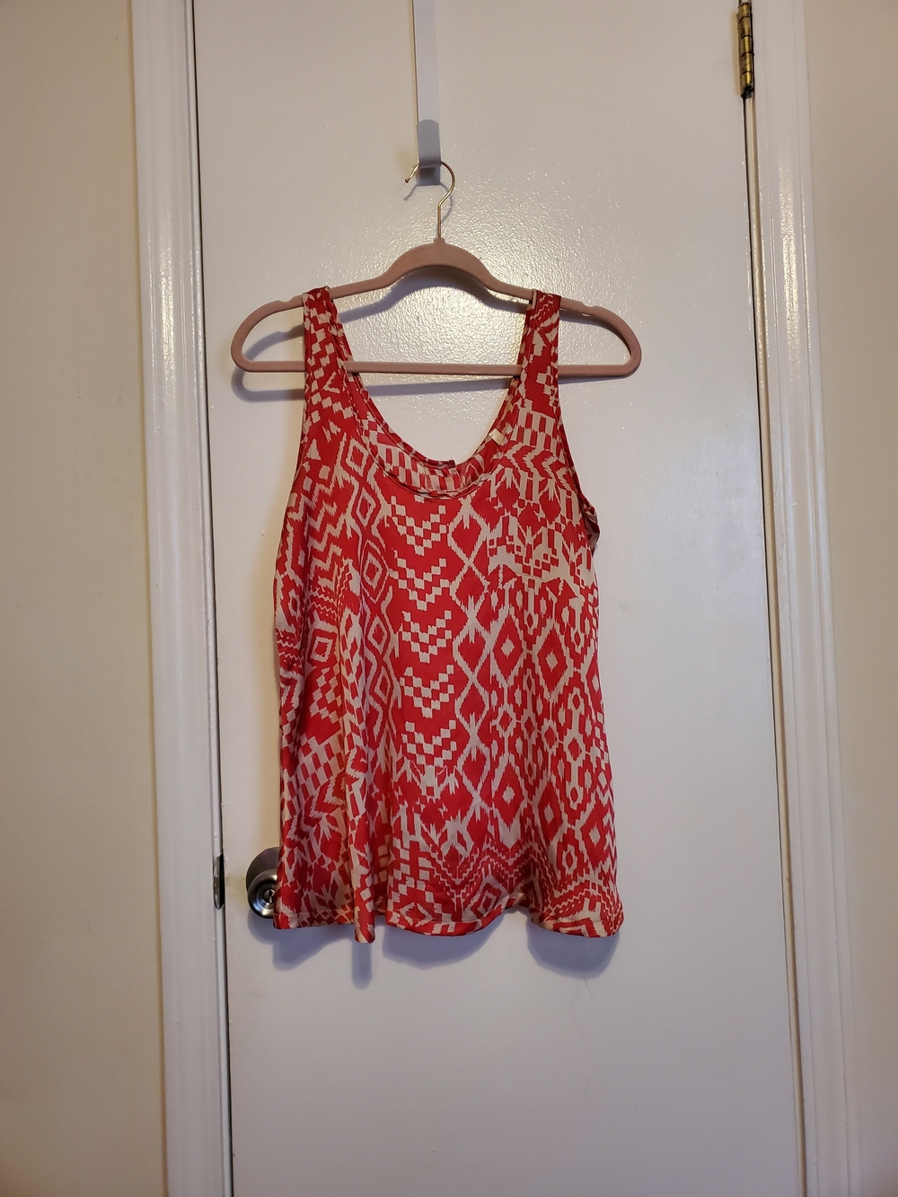 D Closet Pink and Cream Geometric Camisole